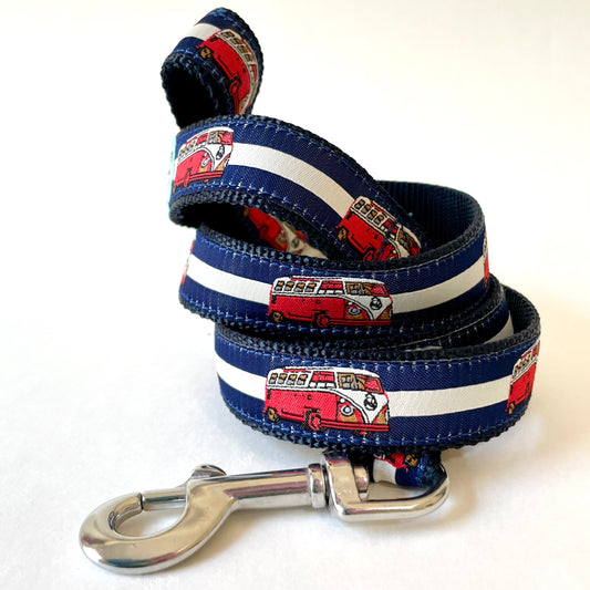 Dog leash with red and white vintage VW bus made for saltwater with rust proof stainless leash clip
