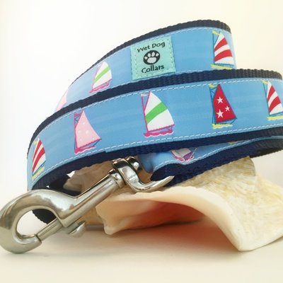 sailboat catboat pattern dog leash made for saltwater use with rust proof stainless clip