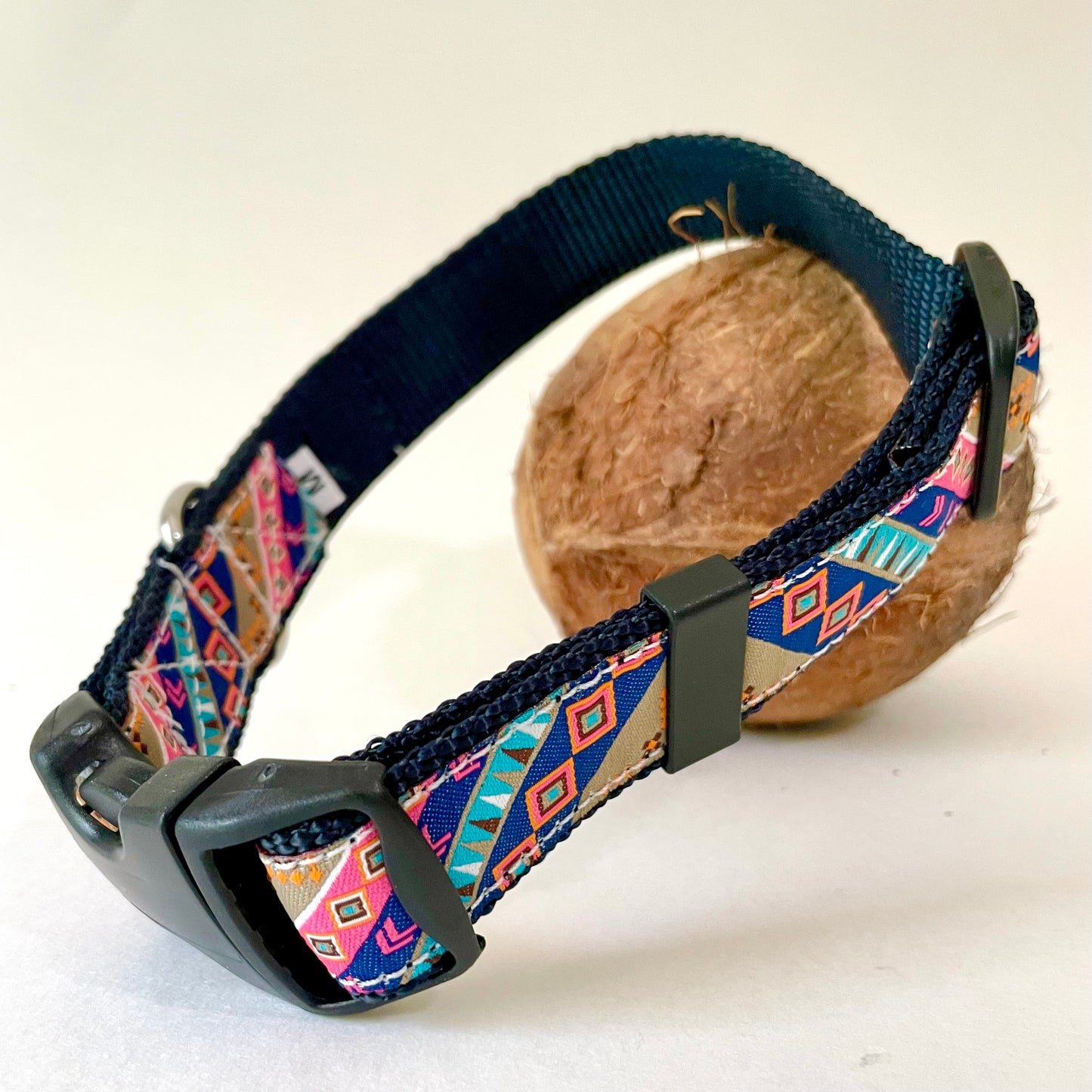 bandana design on dog collar for beach dogs with rust proof metal